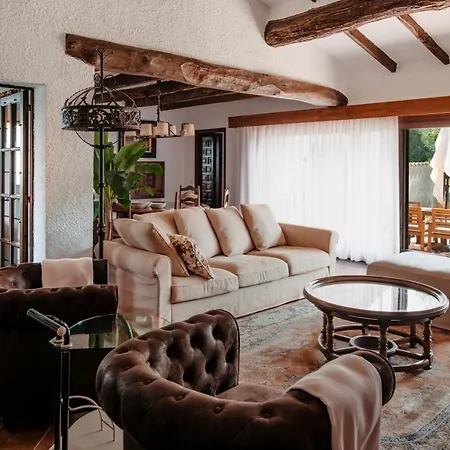 Ventisca Villa *